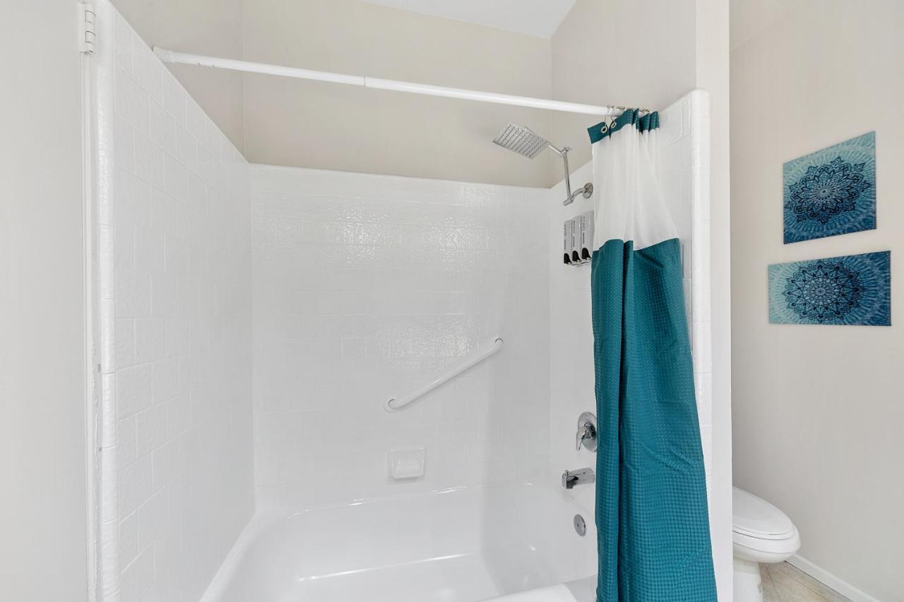 Beverly Hills Chic 2 Bed 2Bath With Patio And Parking 309 Los Angeles Luaran gambar